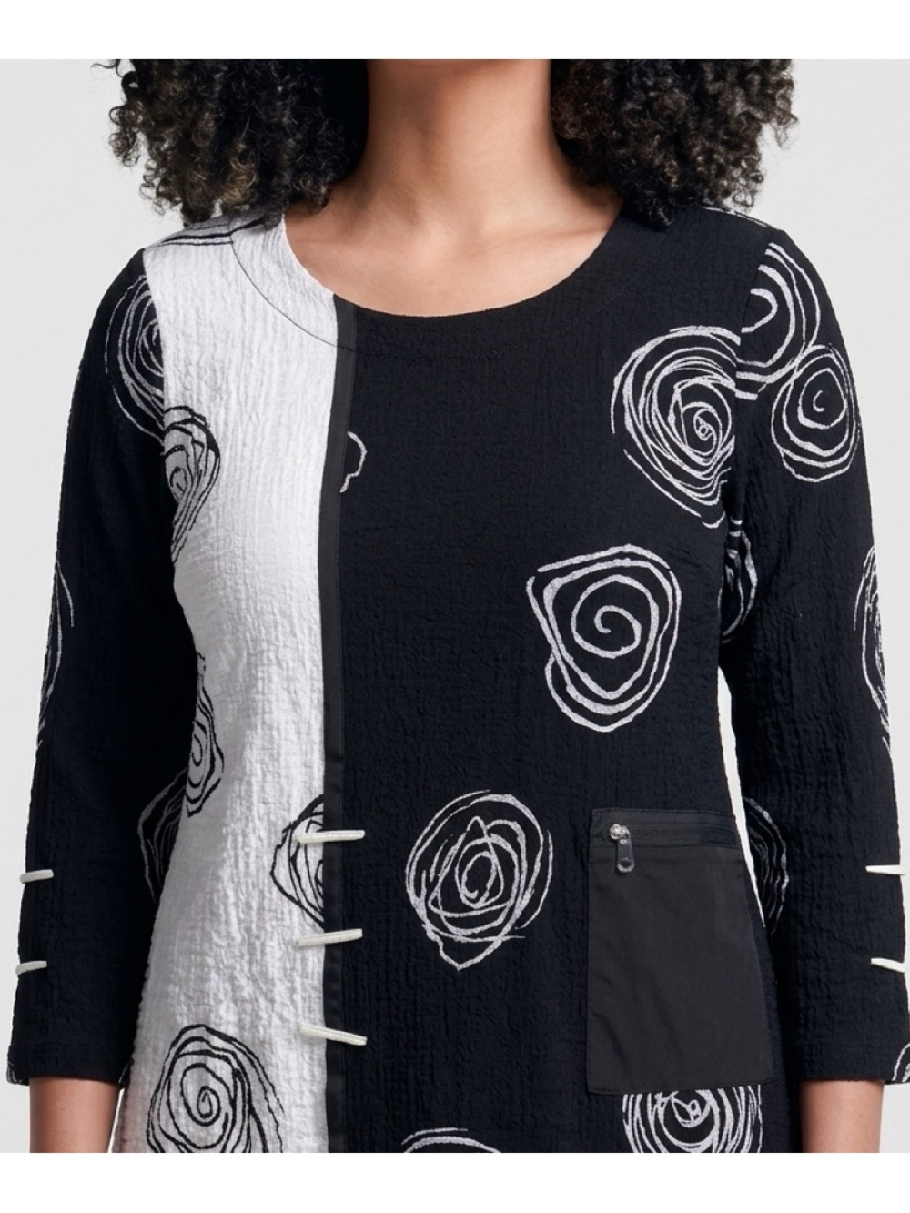 Ali Miles Black and White Top